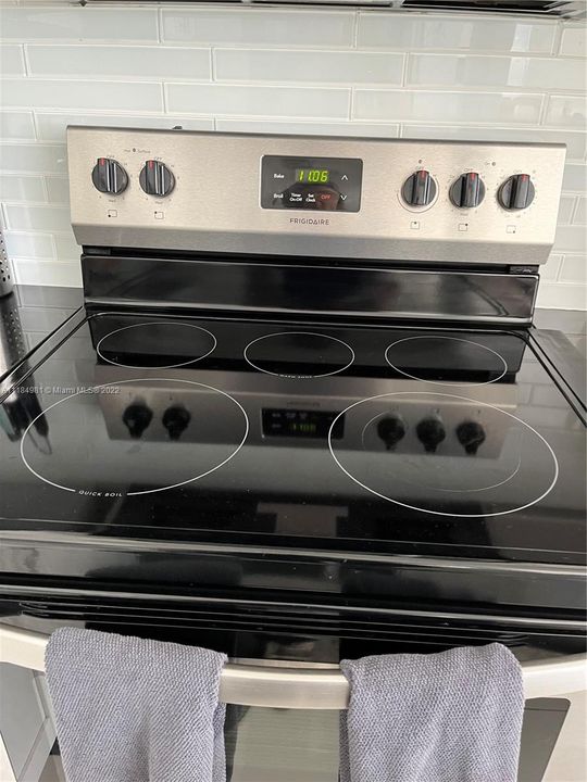 Electric stove