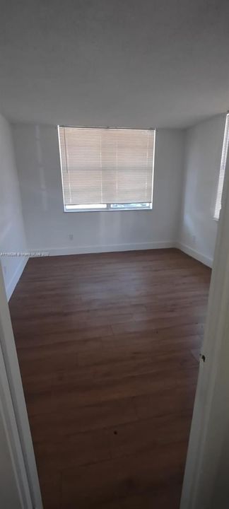Recently Rented: $2,100 (2 beds, 2 baths, 1036 Square Feet)