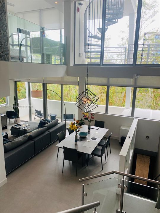 Recently Sold: $720,000 (1 beds, 1 baths, 1345 Square Feet)