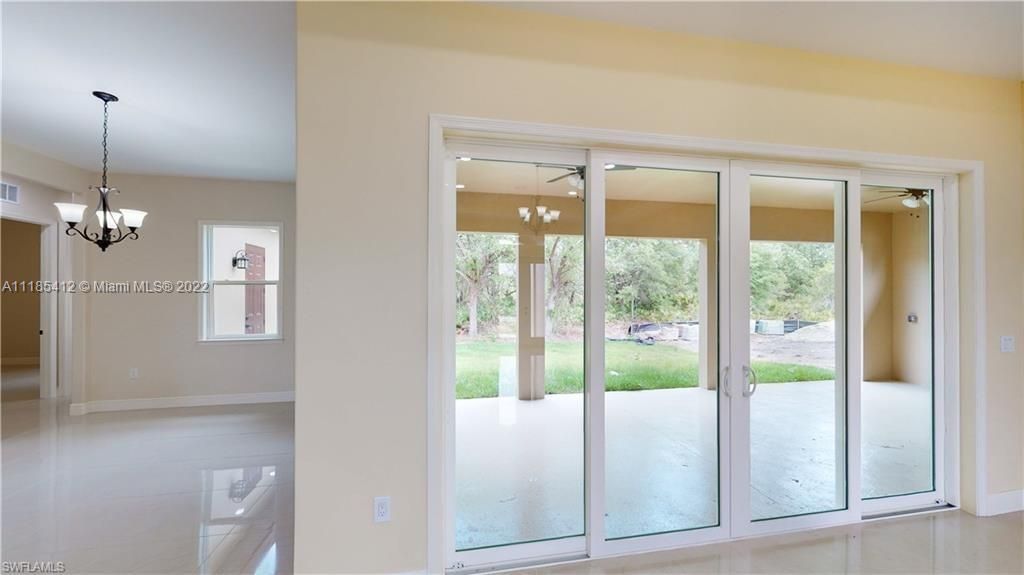 Vendido Recientemente: $460,000 (4 camas, 3 baños, 0 Pies cuadrados)