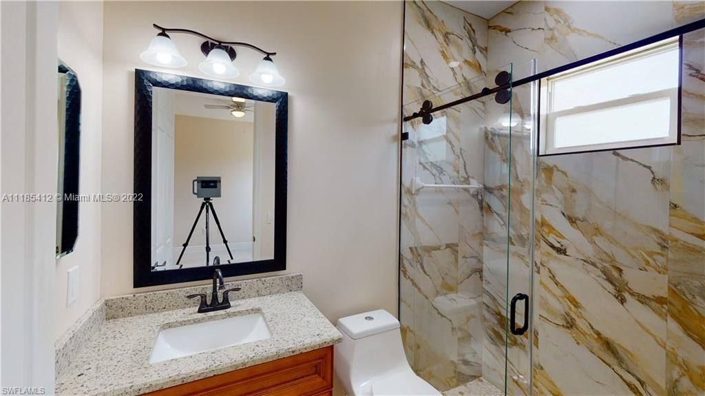 Vendido Recientemente: $460,000 (4 camas, 3 baños, 0 Pies cuadrados)