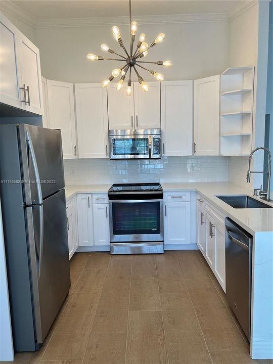 Recently Sold: $450,000 (3 beds, 2 baths, 1116 Square Feet)