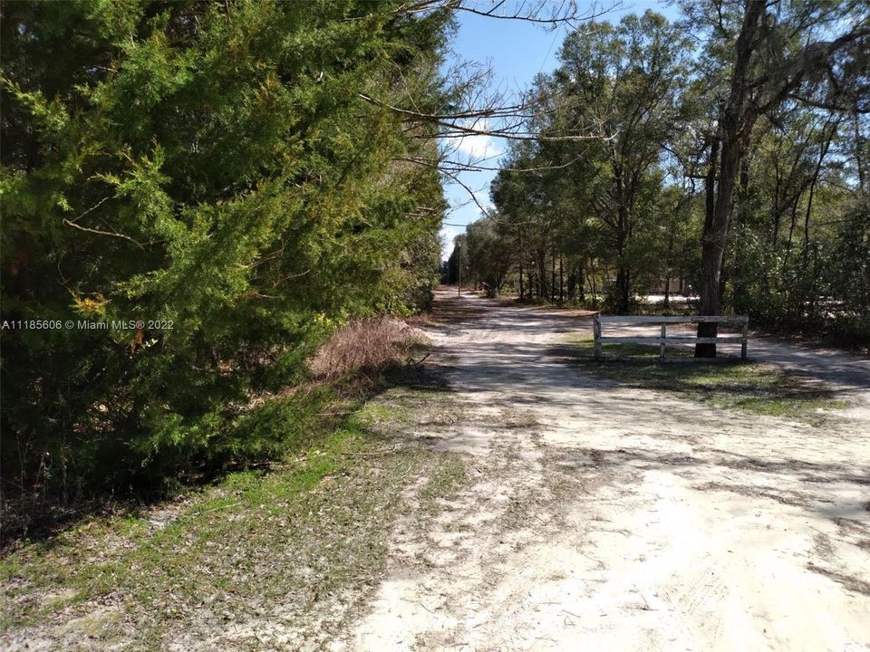 Recently Sold: $103,000 (10.09 acres)