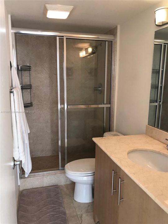 Recently Rented: $7,549 (2 beds, 2 baths, 1056 Square Feet)