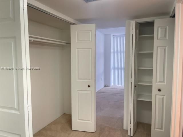 Plenty closet space Main Area