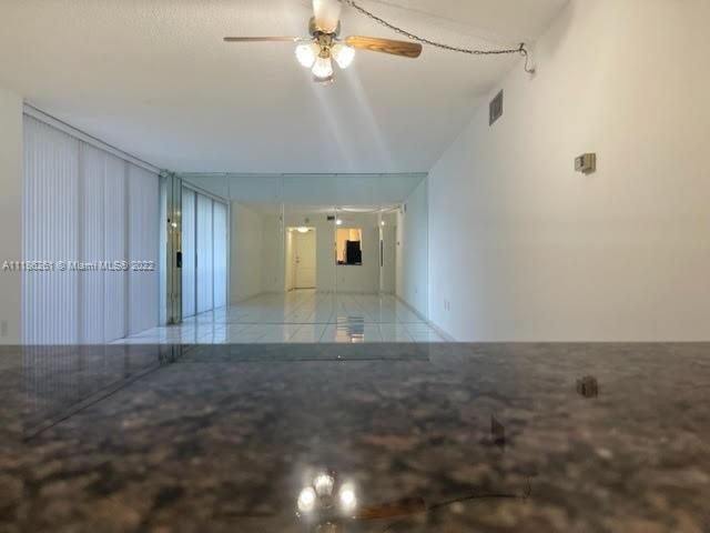 Recently Sold: $278,500 (2 beds, 2 baths, 1143 Square Feet)