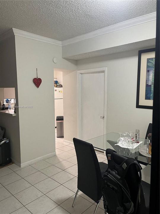 Recently Rented: $1,990 (2 beds, 2 baths, 854 Square Feet)