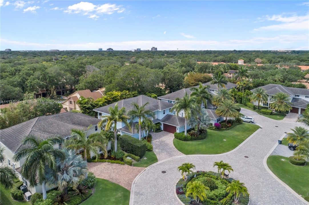 Recently Sold: $2,750,000 (4 beds, 4 baths, 3504 Square Feet)