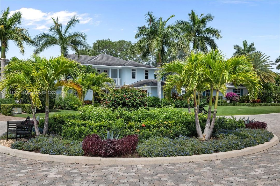 Recently Sold: $2,750,000 (4 beds, 4 baths, 3504 Square Feet)