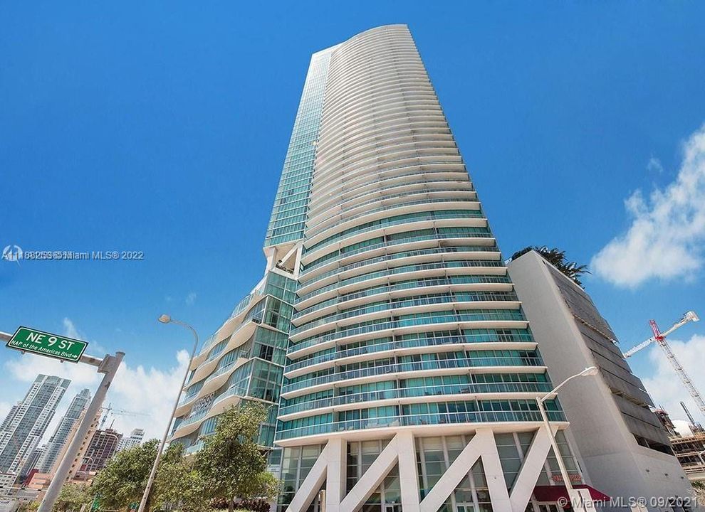 Recently Sold: $1,500,000 (0 beds, 0 baths, 0 Square Feet)