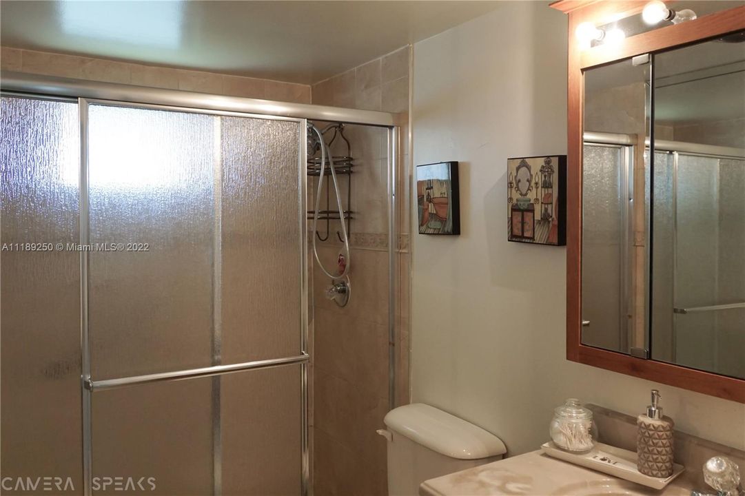 最近售出: $235,000 (2 贝兹, 2 浴室, 1110 平方英尺)