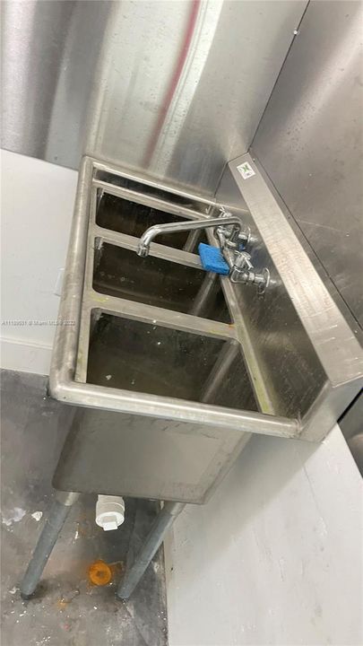 commercial sink