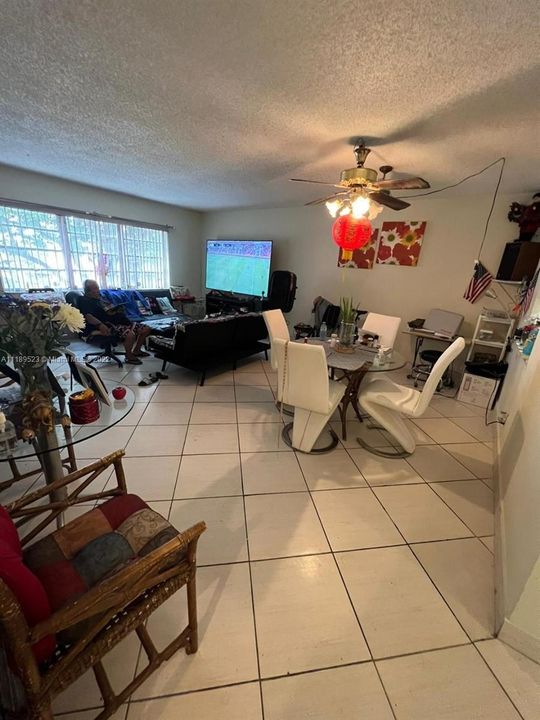 Recently Sold: $155,000 (2 beds, 2 baths, 920 Square Feet)