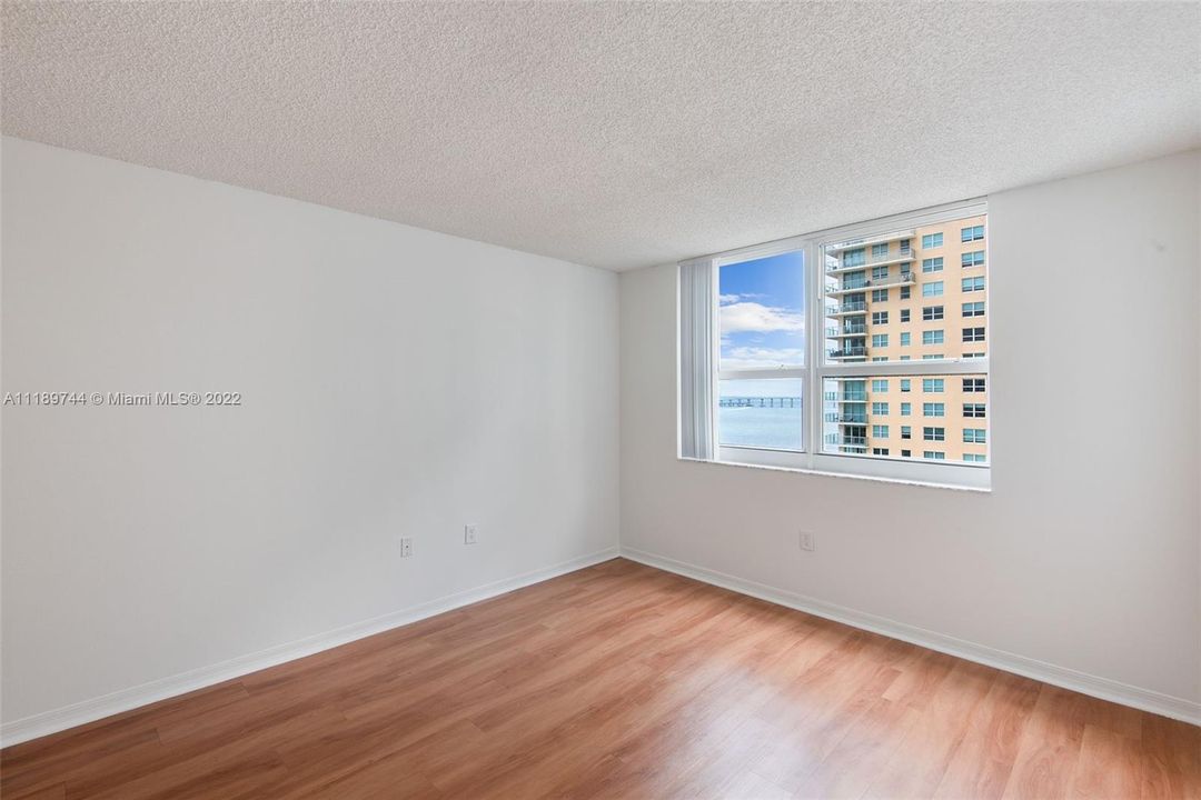 Recently Rented: $3,538 (2 beds, 2 baths, 1238 Square Feet)