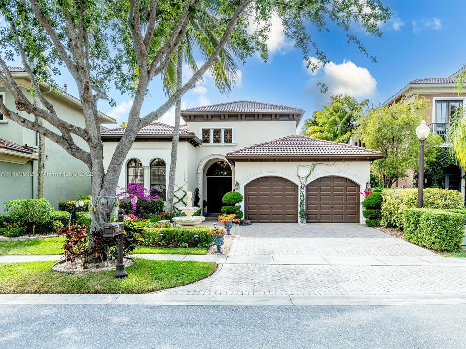 Recently Sold: $1,690,000 (3 beds, 3 baths, 3412 Square Feet)