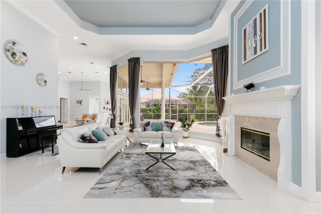 Recently Sold: $1,799,900 (6 beds, 5 baths, 4514 Square Feet)