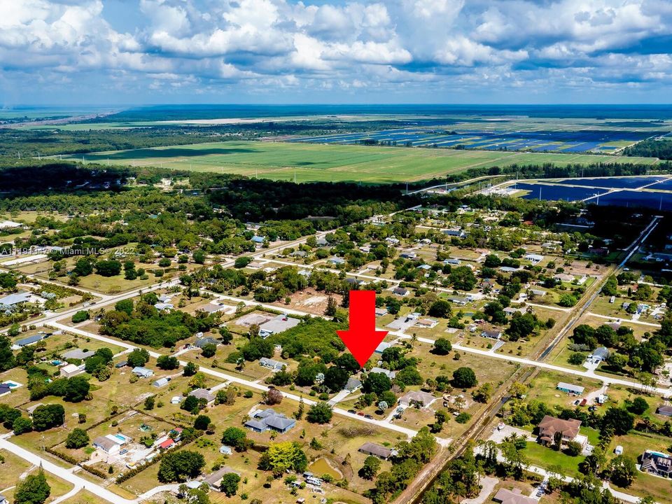 Недавно продано: $738,989 (4 спален, 2 ванн, 3067 Квадратных фут)