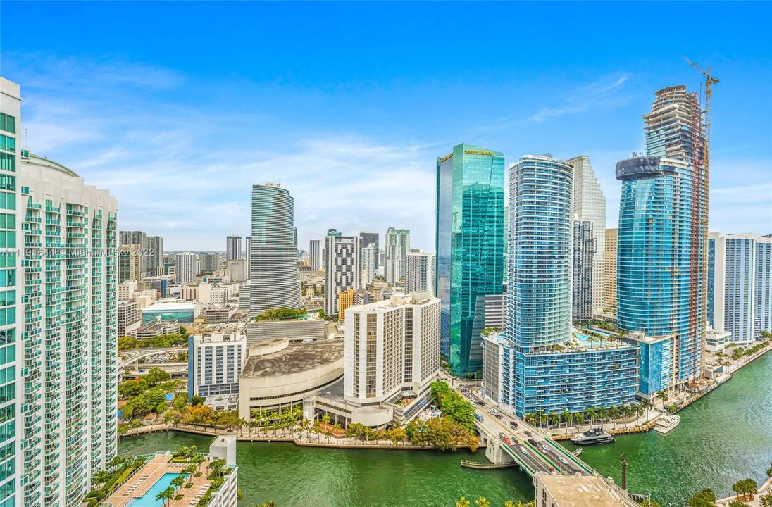 最近租的: $5,500 (2 贝兹, 2 浴室, 1200 平方英尺)