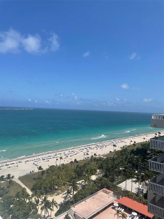 Recently Sold: $1,500,000 (2 beds, 2 baths, 1682 Square Feet)