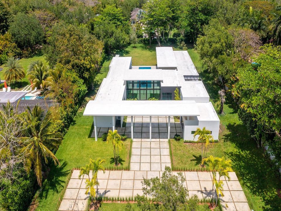 Recently Sold: $4,995,000 (5 beds, 5 baths, 0 Square Feet)