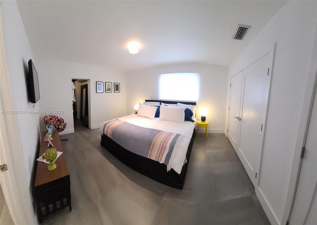 Recientemente alquilado: $9,000 (5 camas, 3 baños, 2355 Pies cuadrados)