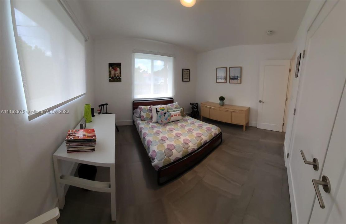 Recientemente alquilado: $9,000 (5 camas, 3 baños, 2355 Pies cuadrados)