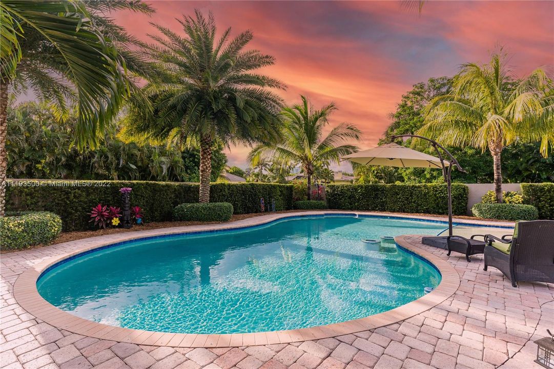 Recently Sold: $1,199,999 (4 beds, 2 baths, 0 Square Feet)