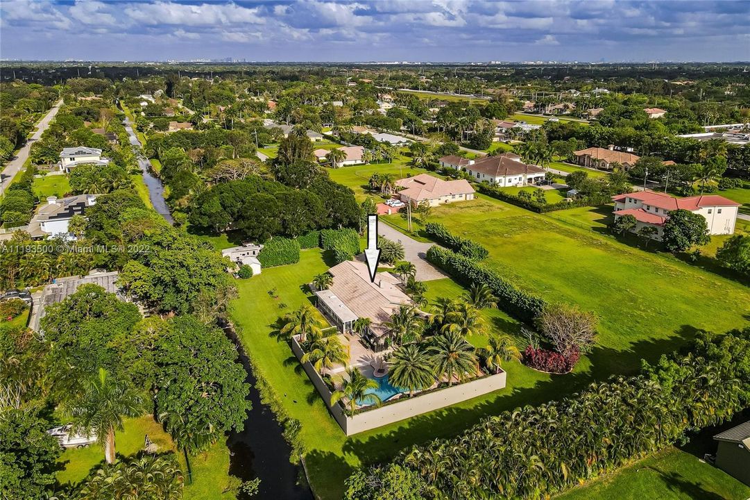 Recently Sold: $1,199,999 (4 beds, 2 baths, 0 Square Feet)