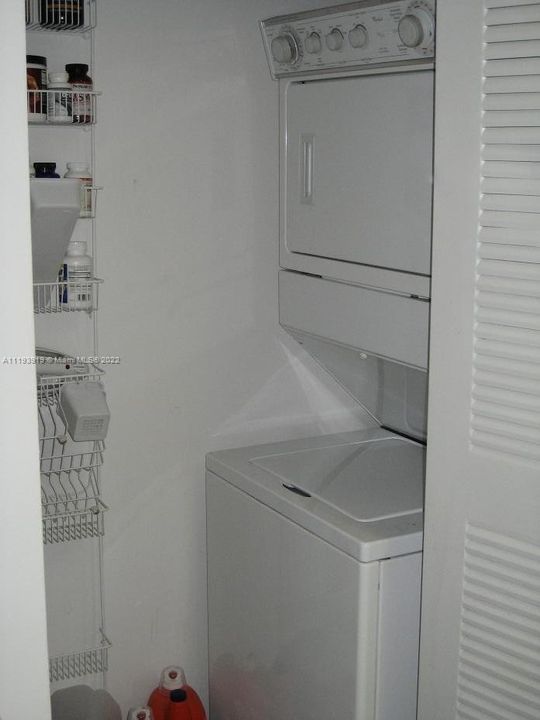 Stackable washer/dryer in kitchen