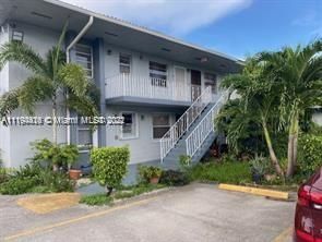 Recently Sold: $190,000 (2 beds, 1 baths, 928 Square Feet)