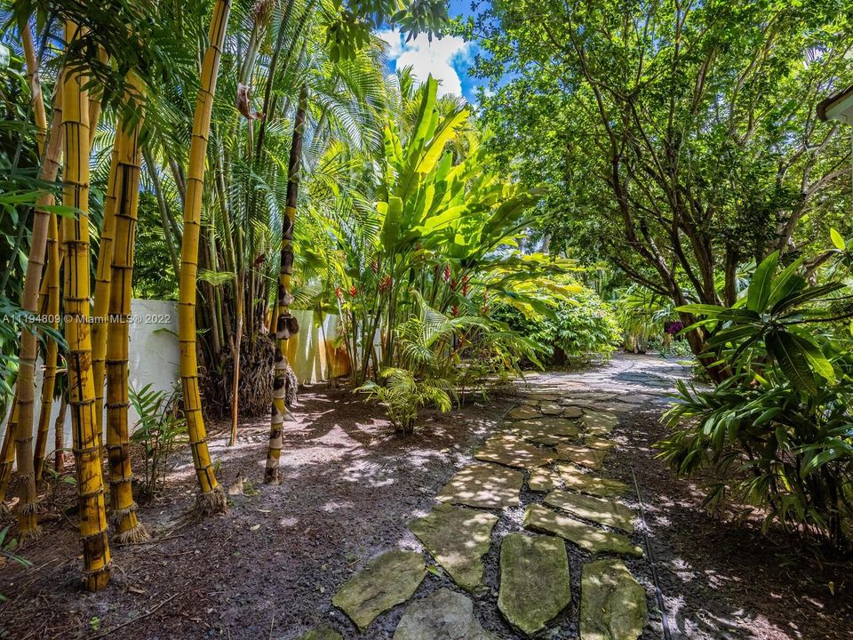 Недавно арендовано: $10,000 (3 спален, 2 ванн, 1998 Квадратных фут)