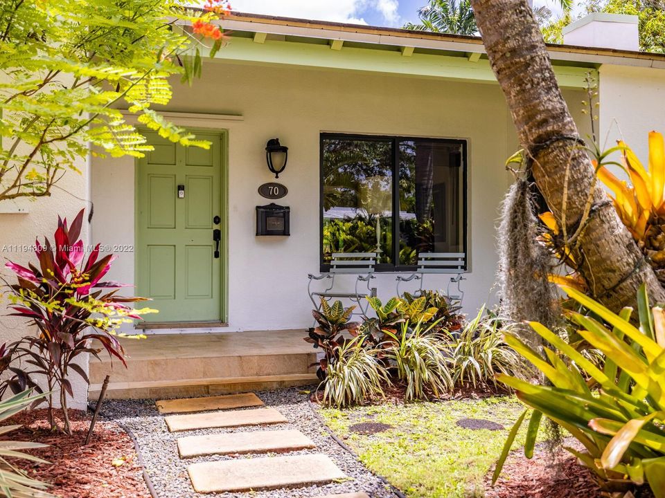 Недавно арендовано: $10,000 (3 спален, 2 ванн, 1998 Квадратных фут)