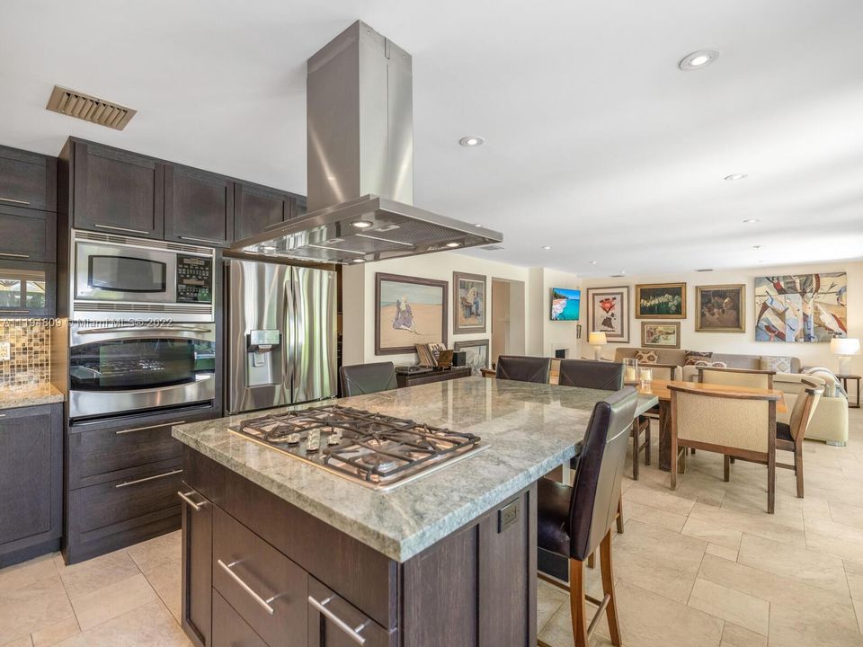 Недавно арендовано: $10,000 (3 спален, 2 ванн, 1998 Квадратных фут)