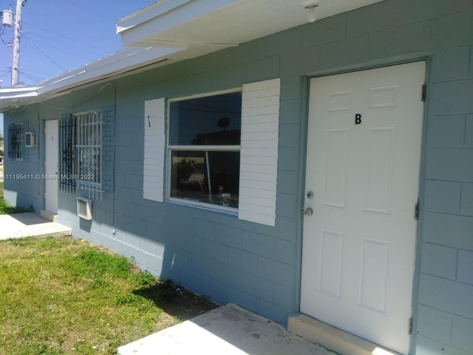 最近售出: $215,000 (0 贝兹, 0 浴室, 1250 平方英尺)