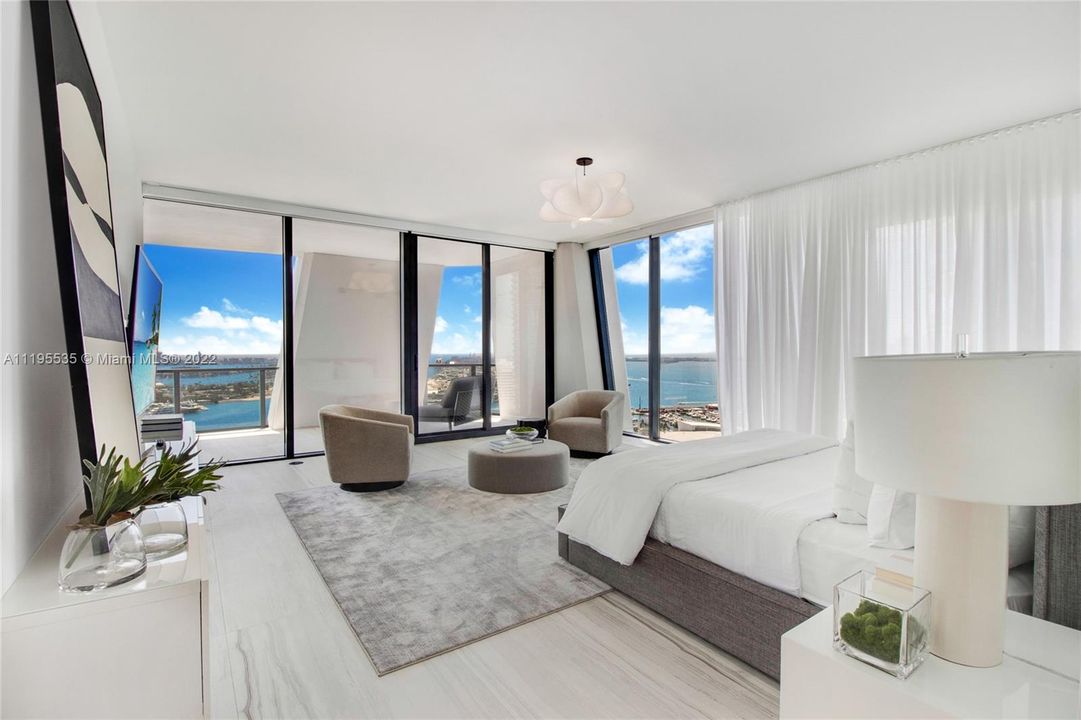 Recently Sold: $7,300,000 (4 beds, 5 baths, 4600 Square Feet)