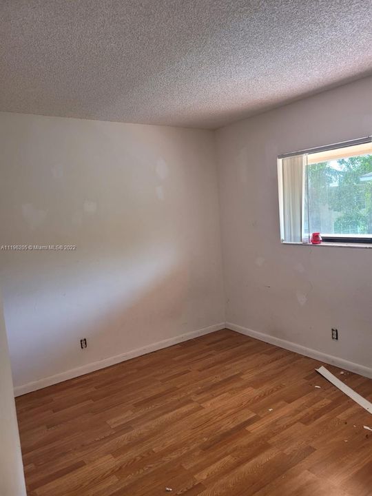 Recently Rented: $1,700 (2 beds, 2 baths, 24255 Square Feet)