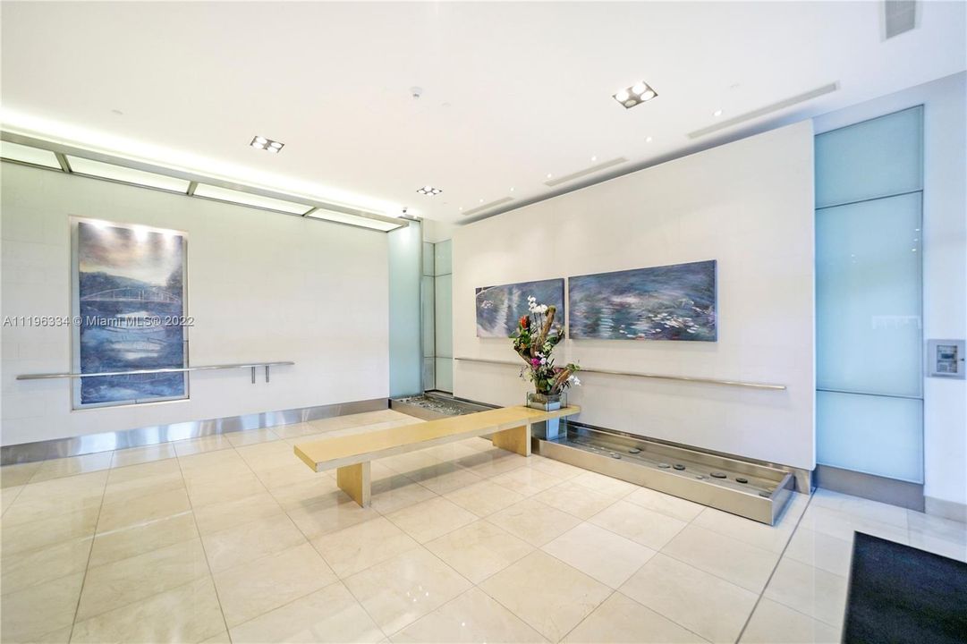 Recently Sold: $510,000 (1 beds, 1 baths, 791 Square Feet)