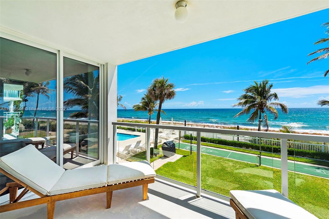 最近售出: $699,000 (2 贝兹, 2 浴室, 1300 平方英尺)