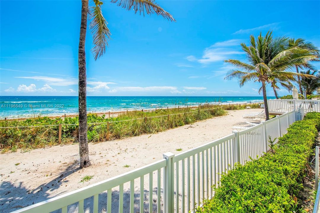 最近售出: $699,000 (2 贝兹, 2 浴室, 1300 平方英尺)