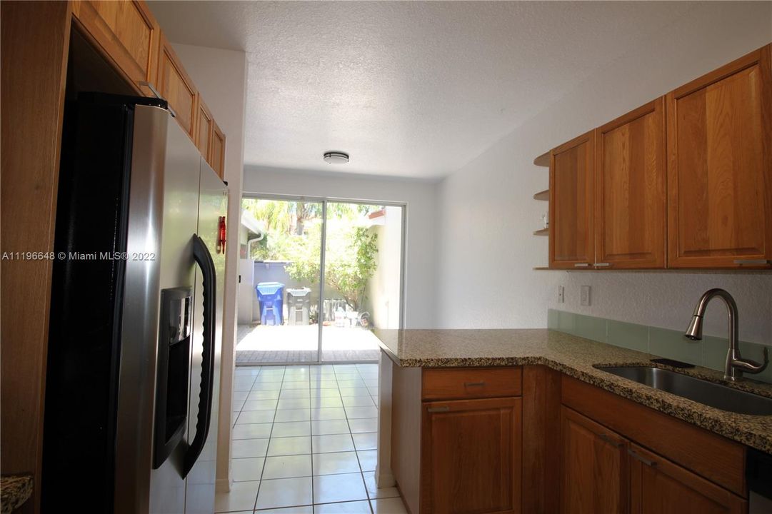 Recently Rented: $3,500 (3 beds, 2 baths, 1748 Square Feet)