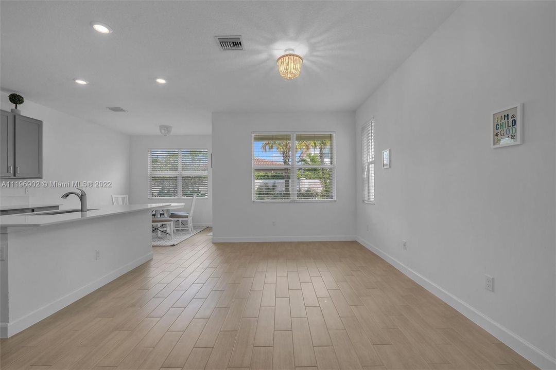 Large Florida Room off of Kitchen