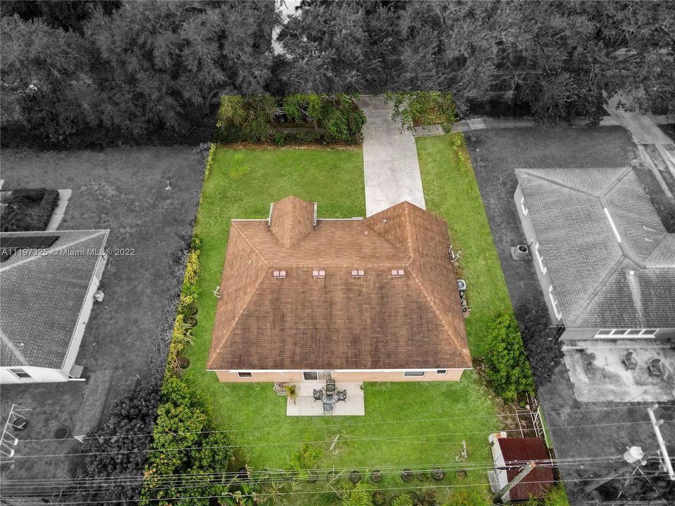 Recently Sold: $280,000 (3 beds, 2 baths, 1440 Square Feet)