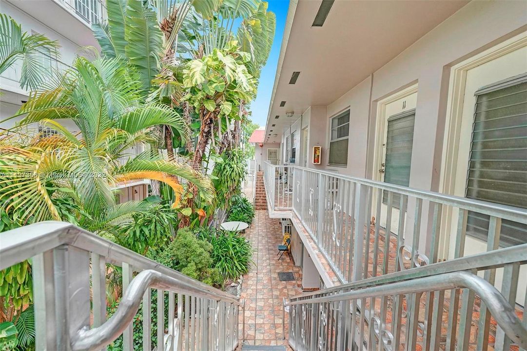 Recently Sold: $250,000 (1 beds, 1 baths, 540 Square Feet)