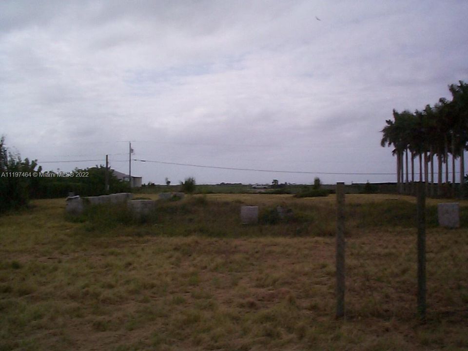 Vendido Recientemente: $298,000 (1.25 acres)