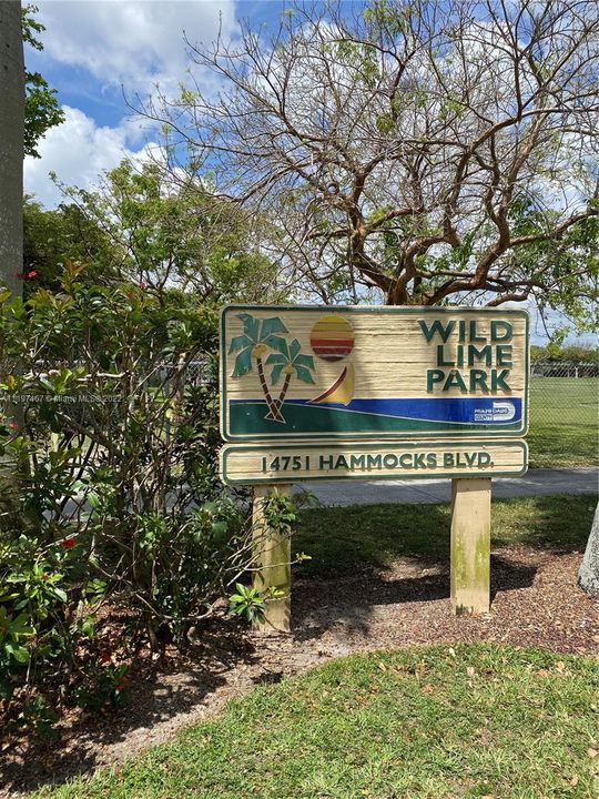 Recently Sold: $490,000 (3 beds, 2 baths, 1282 Square Feet)