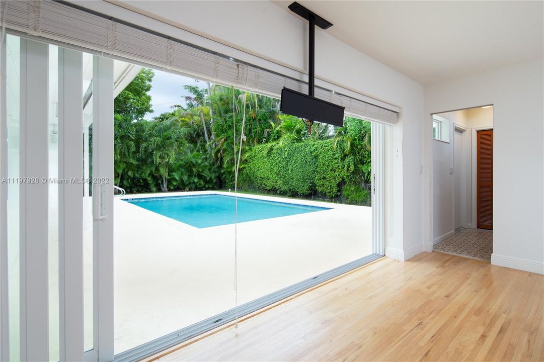 North Side Master bedroom Pool View