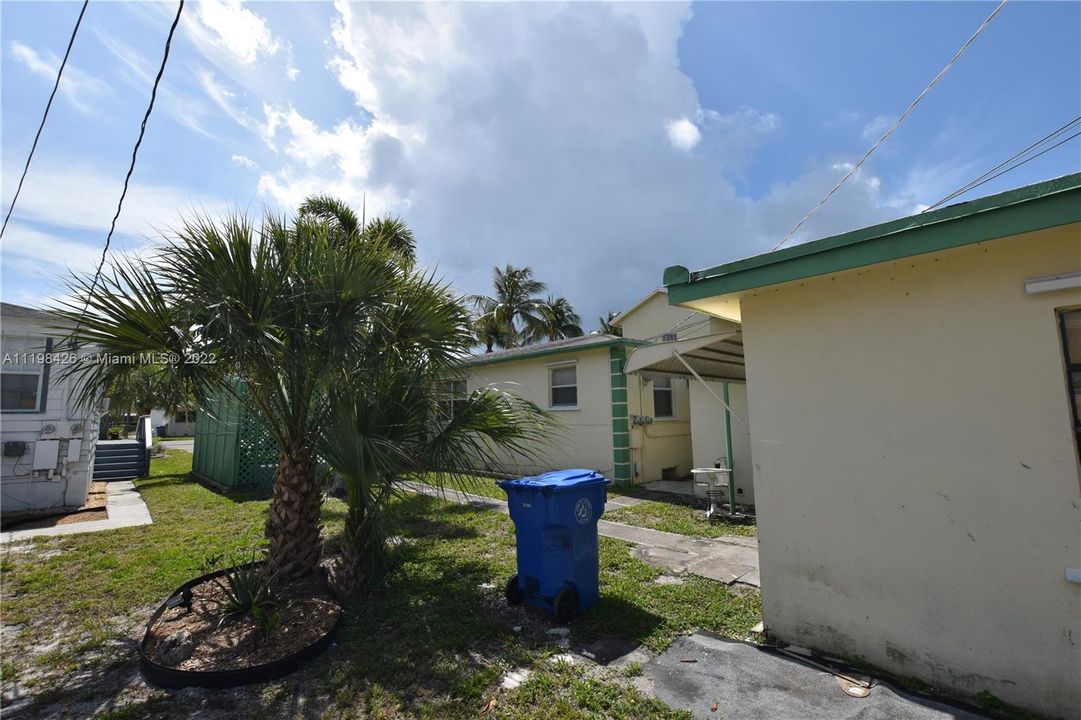 Recently Sold: $465,000 (0 beds, 0 baths, 2013 Square Feet)