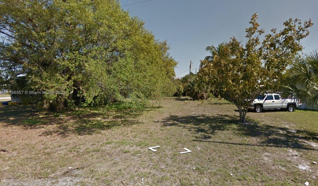 Vendido Recientemente: $83,000 (0.22 acres)