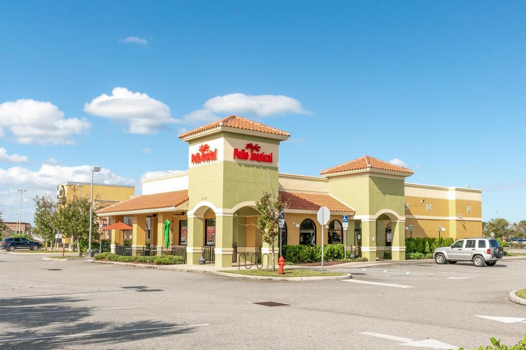 43_NEPalmBayShopping304_mls