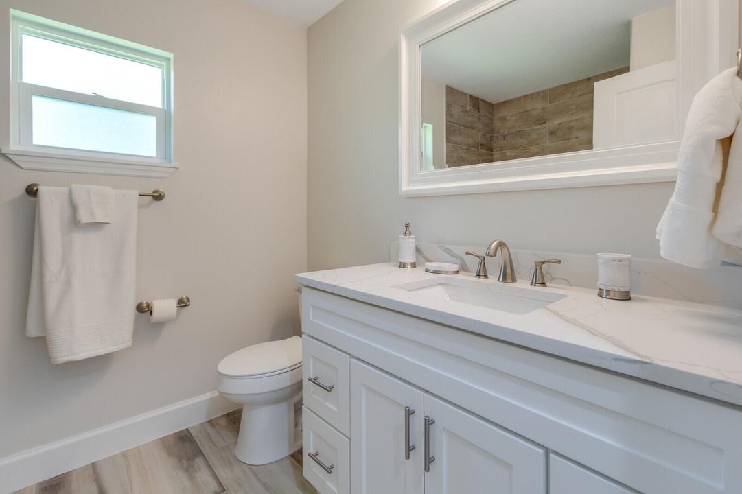18_478Fillmore204_mls
